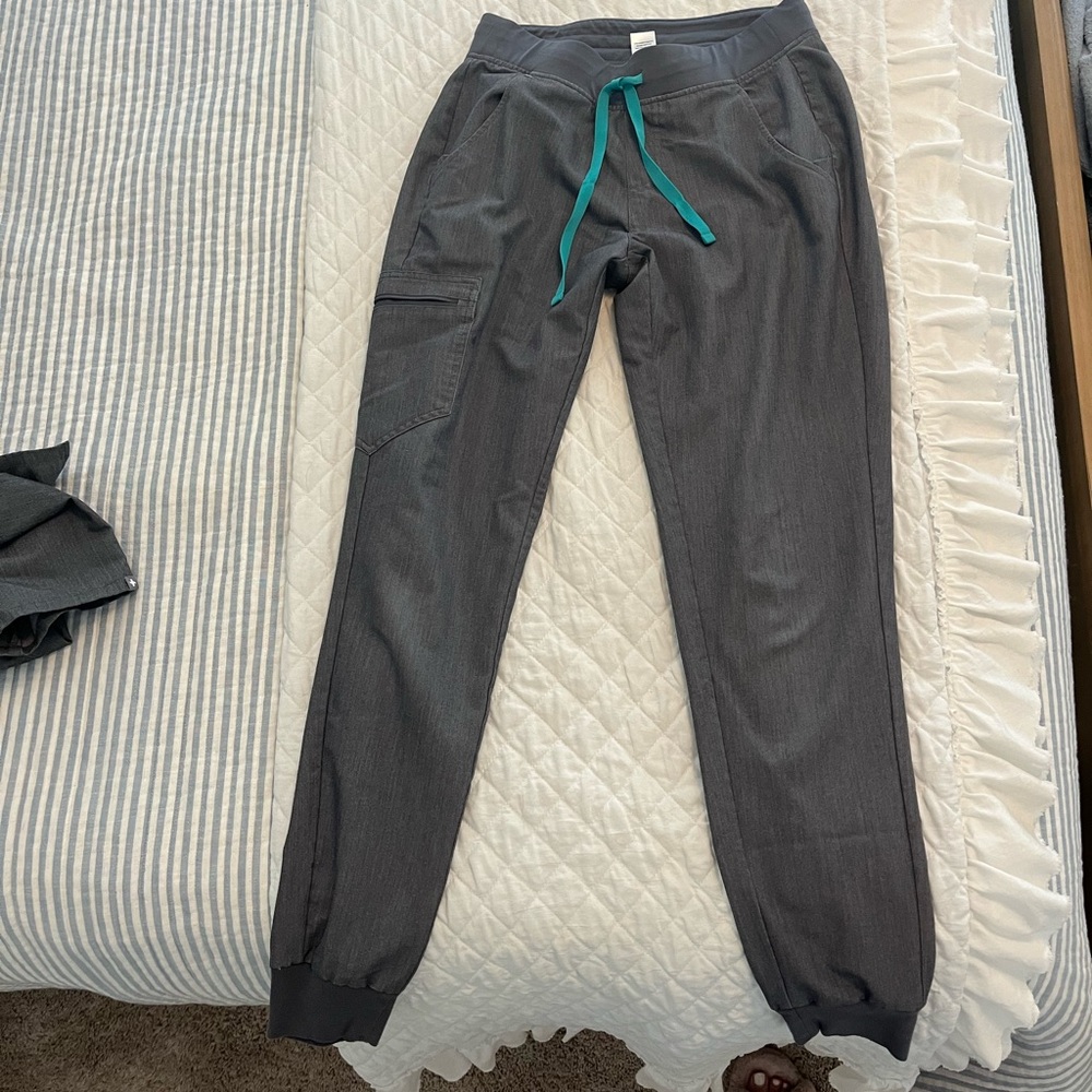 Figs Zamora joggers S Tall